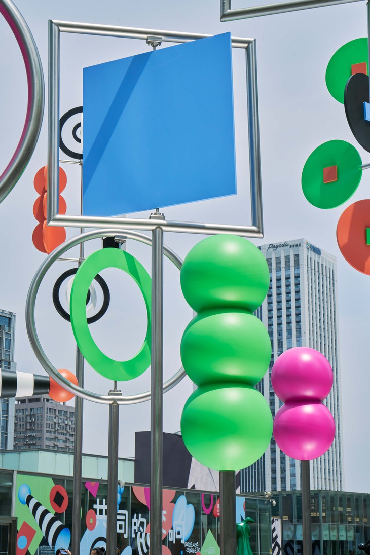 Stop, Listen, Look image