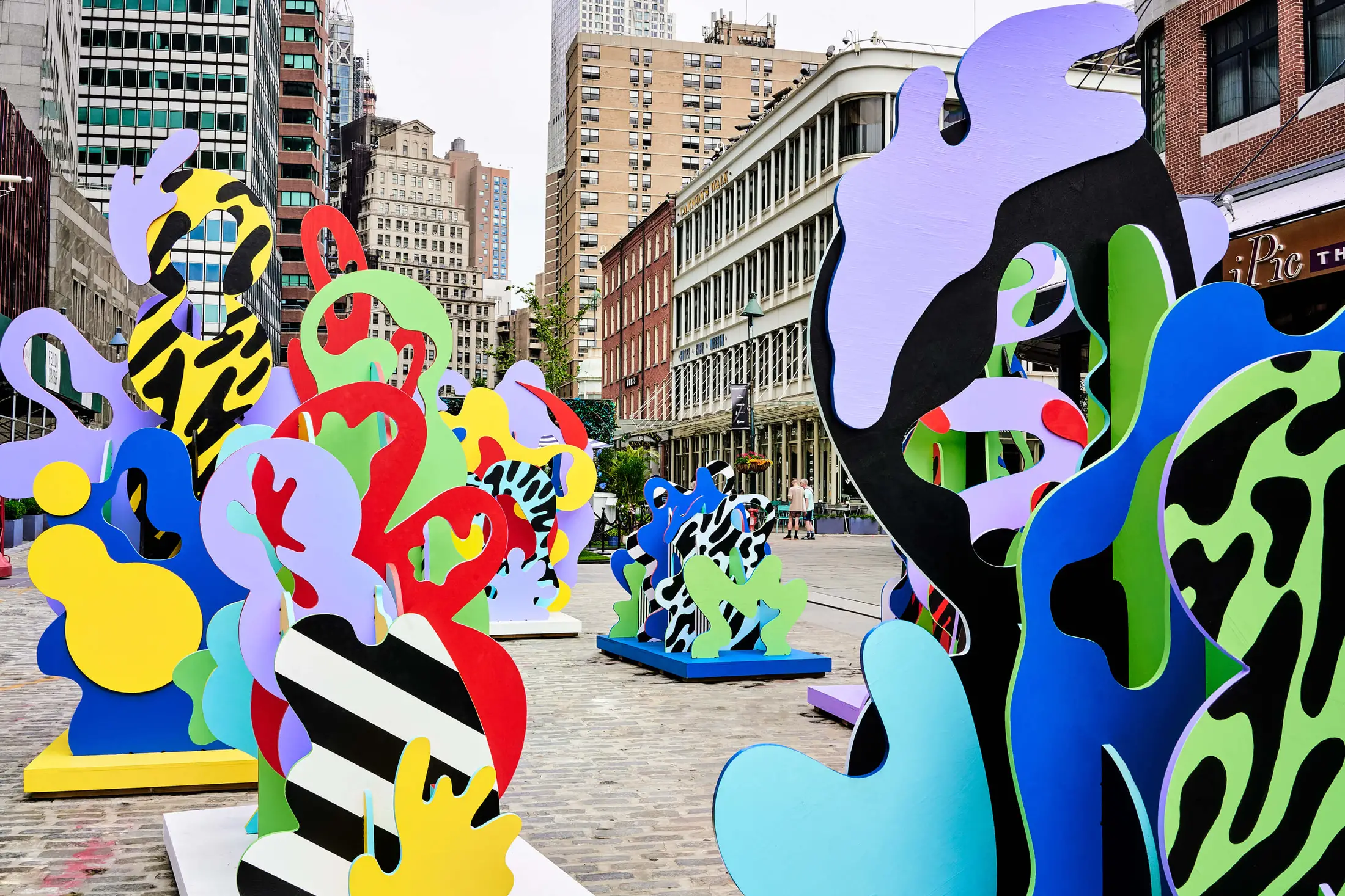SEAPORT DISTRICT FINAL SCULPTURES 1879 v MDN24 O