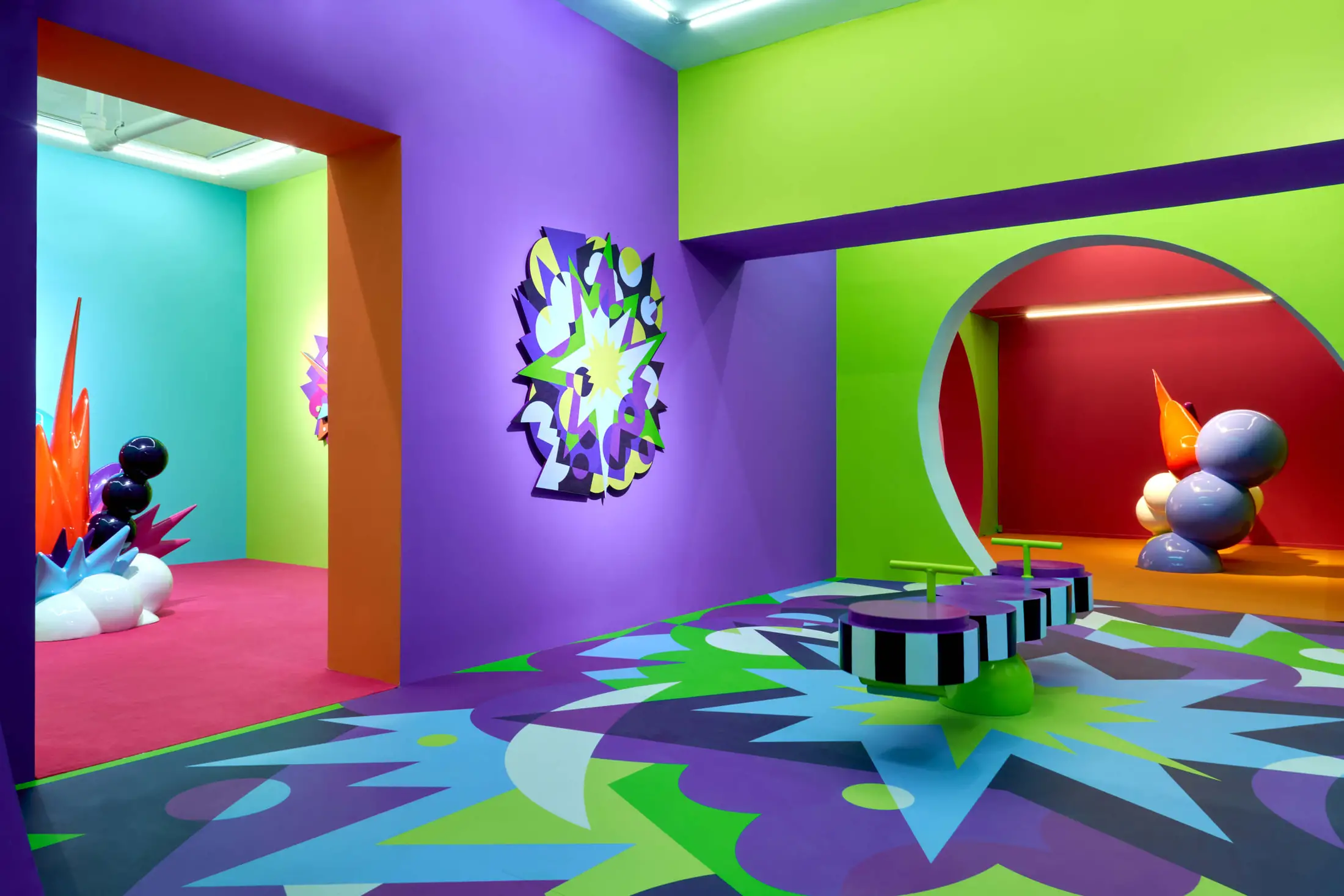 BIG BANG ROOM 04 4075 q Yo Vq YP